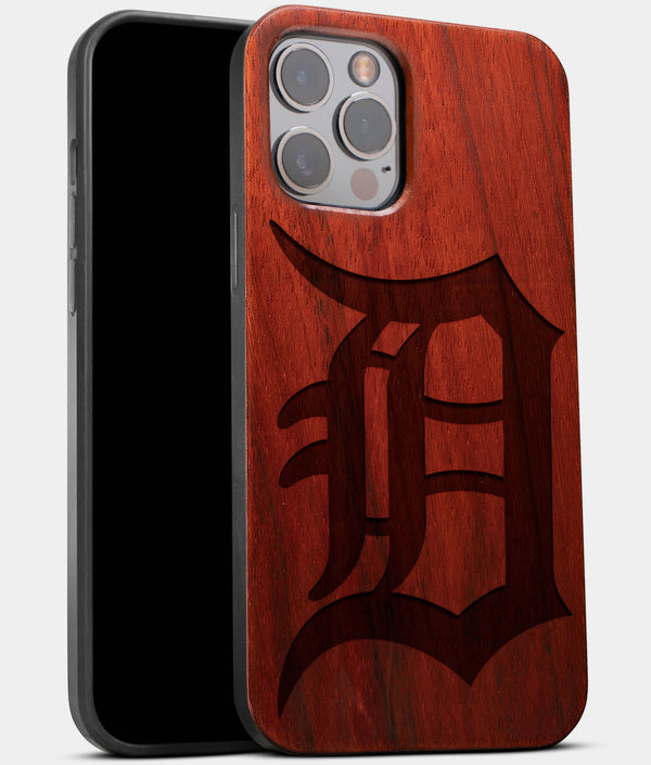 Best Wood Detroit Tigers iPhone 13 Pro Case | Custom Detroit Tigers Gift | Mahogany Wood Cover - Engraved In Nature